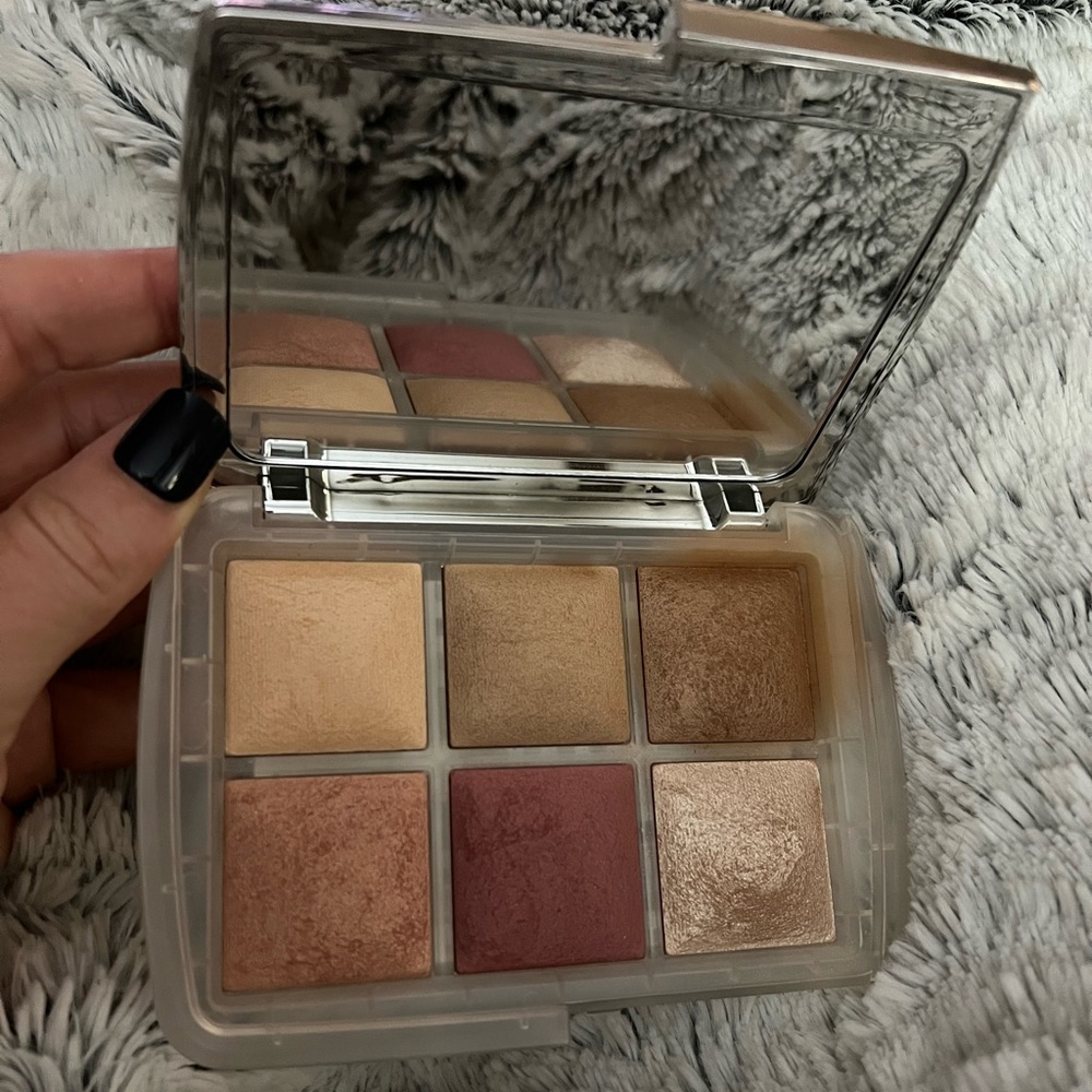 Hourglass Ambient Palette